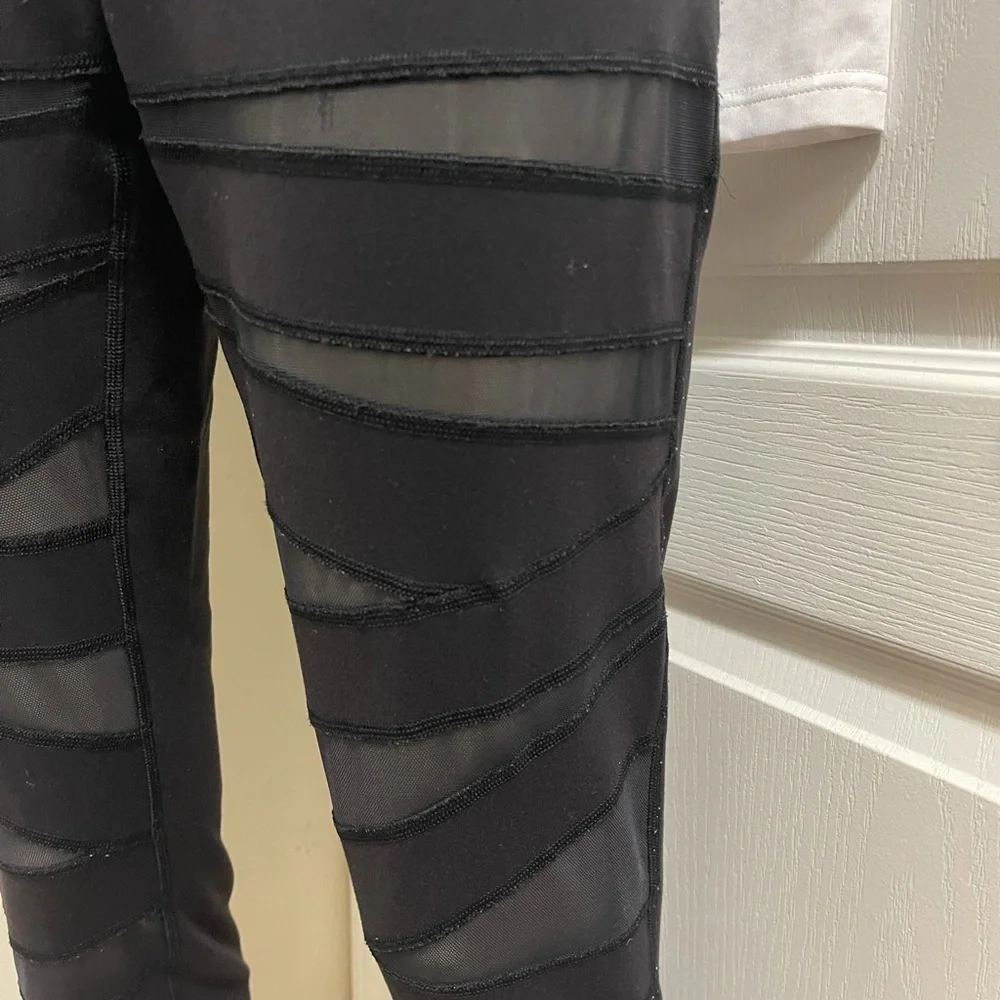 Lululemon great conditions Athletic pants